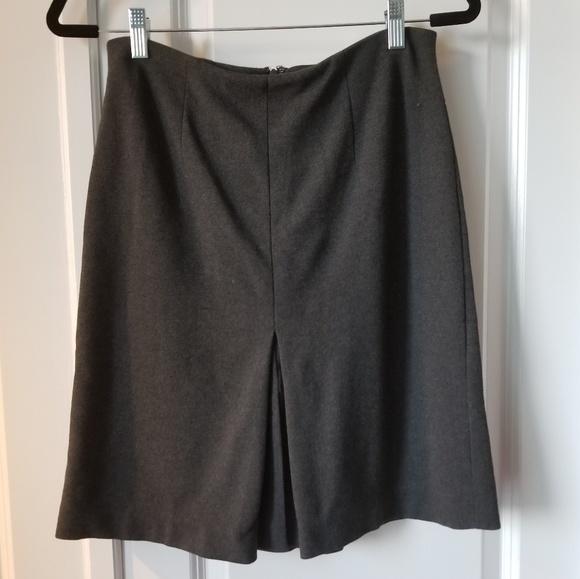 3 for $25 ** gray Ann Taylor Career Skirt - Picture 1 of 8